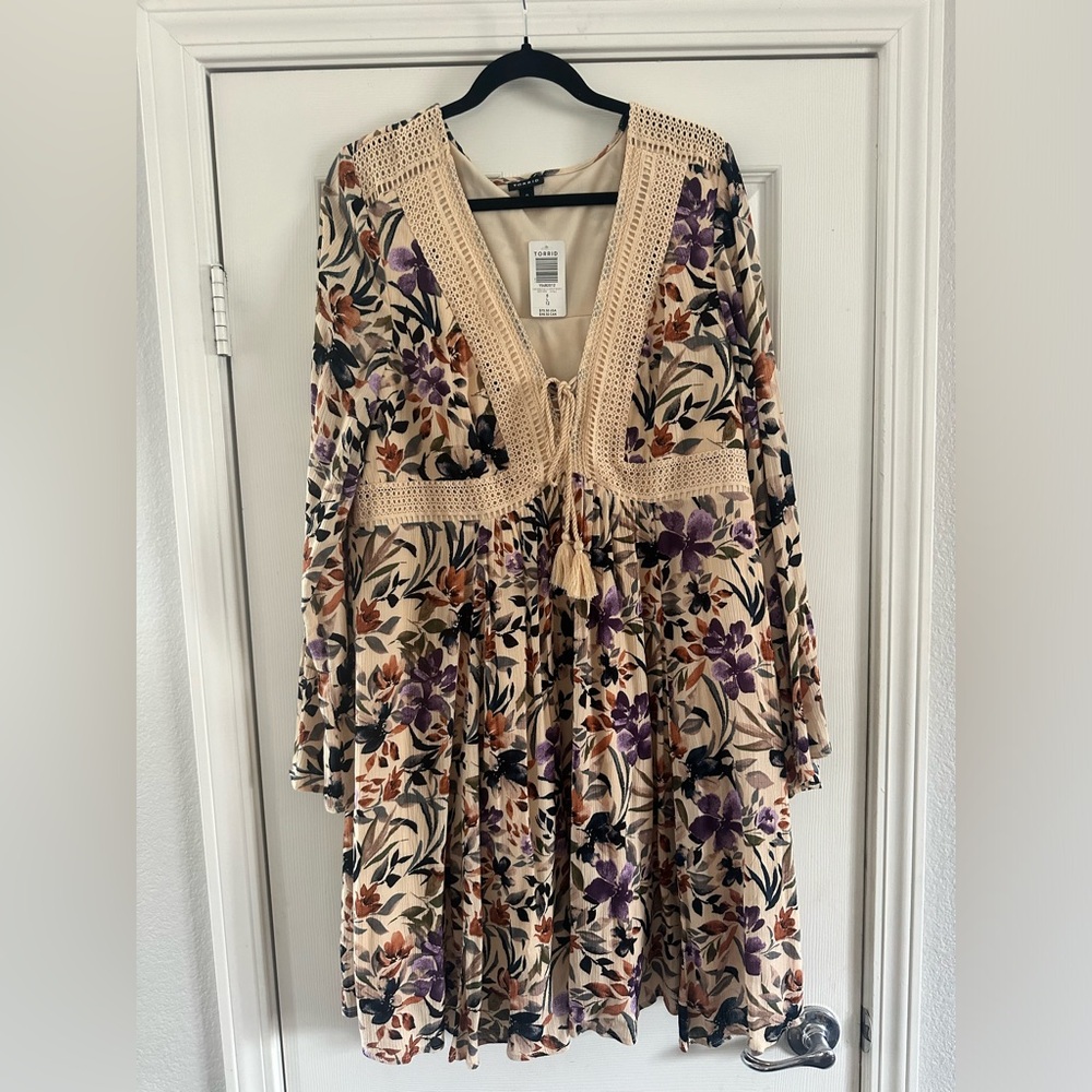 Torrid floral lace long sleeve dress boho size women’s large plus size